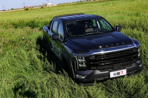 商乘两用≠将就 全尺寸火星7启航版9.98万起实力碾压中型皮卡