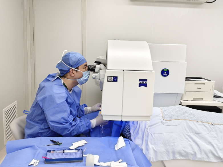 高考志愿不被视力卡！南海爱尔眼科提前帮孩子解锁清晰未来